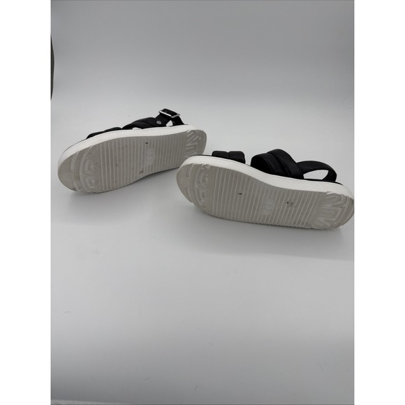 UGG Zayne Slingback Platform Sandal Black Leather Size 9.5 - Picture 8 of 8